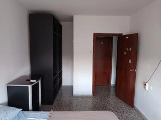 Alquilo Habitación Amueblada