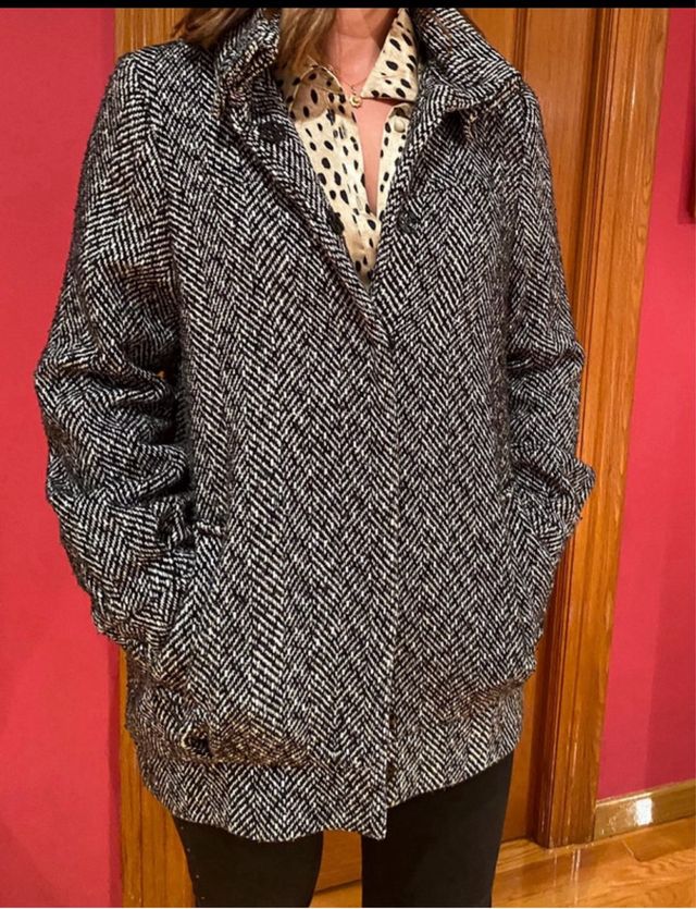 Abrigo Blanco y Negro