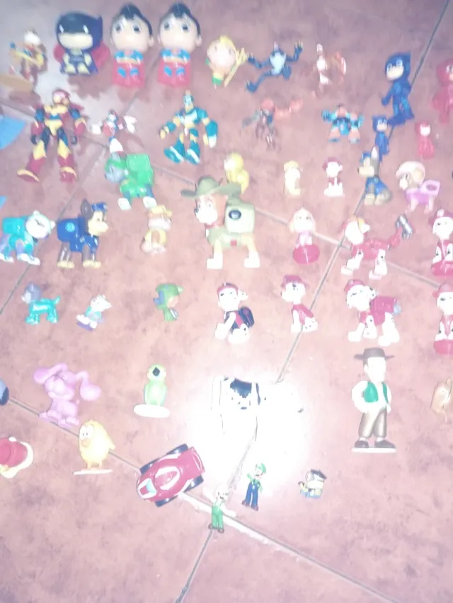 60 Figuras Muñecos Colección Licencias