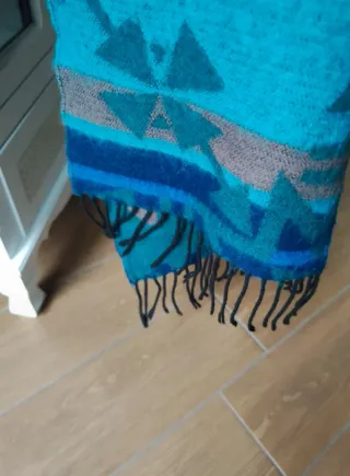 Sciarpa calda e morbida con fantasia geometrica