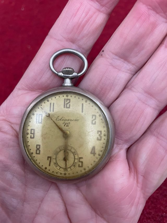 Reloj de bolsillo Elêgancia antiguo