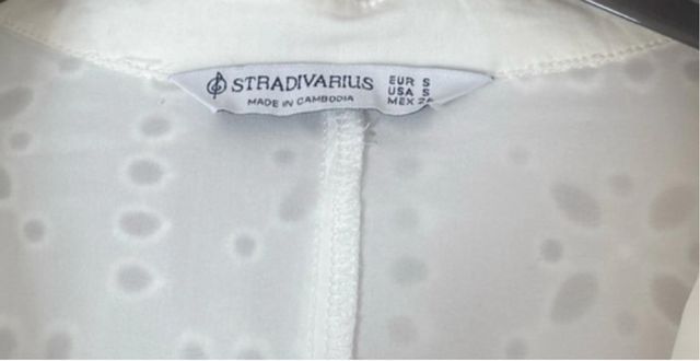 Vestido blanco midi Stradivarius