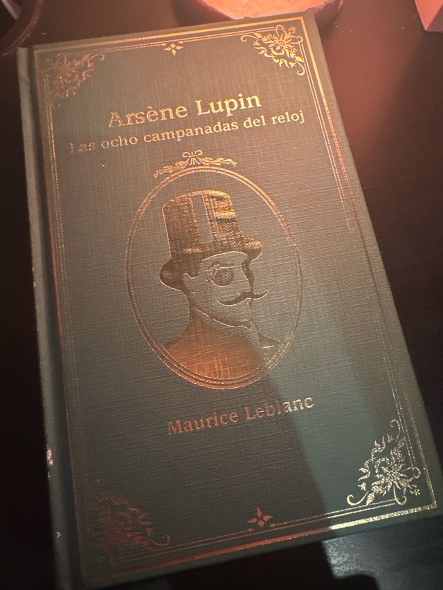 Arsène Lupin. Las ocho campanadas del reloj