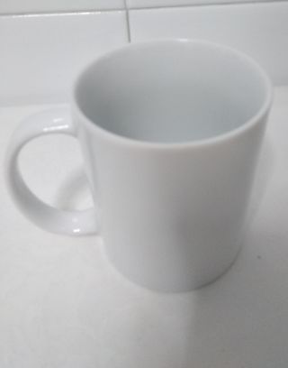 Tazas de cerámica con diseño artístico