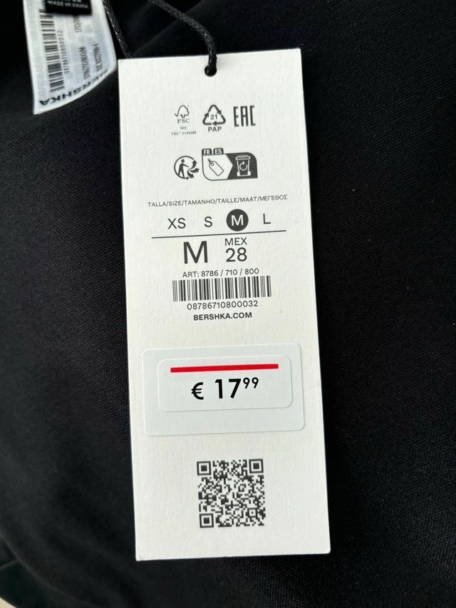 Top Bershka Negro Talla M