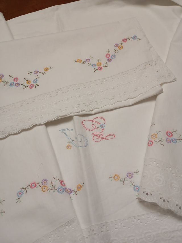 Juego de cama algodón bordado floral