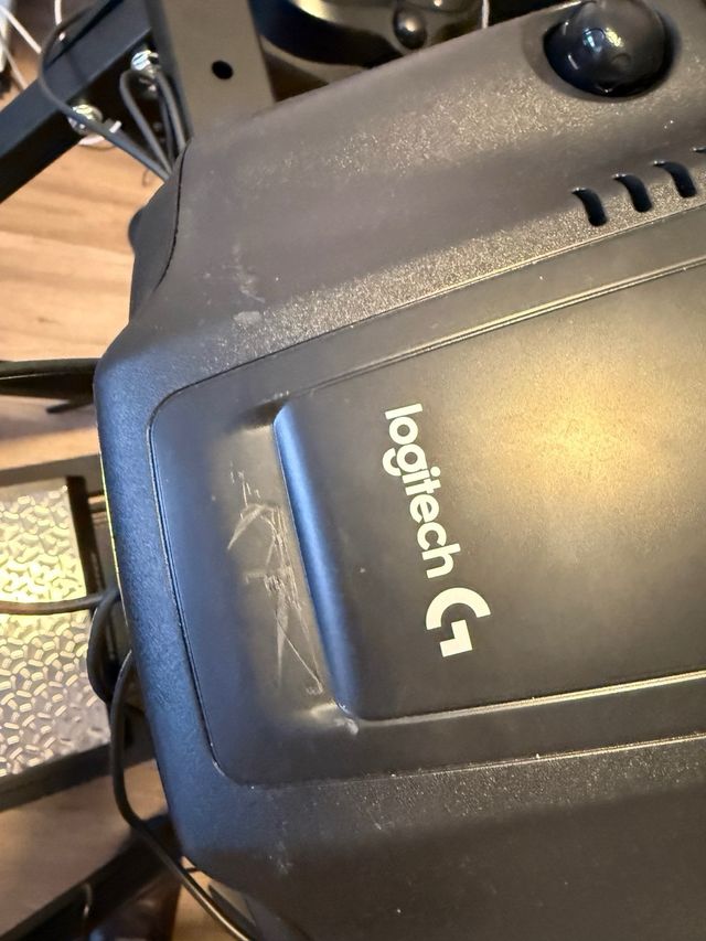 Volante y Pedales Logitech G29