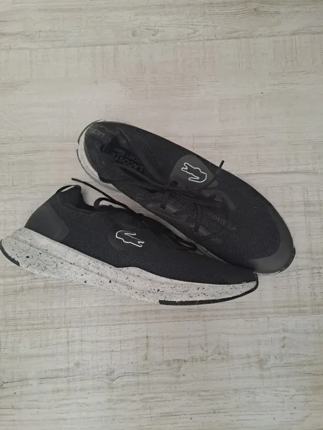 Zapatillas Lacoste Hombre Negras y Blancas