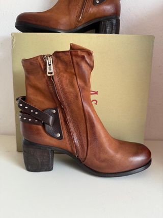 Botas A.S.98 Talla 41 Marrón