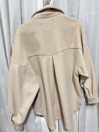 Sobrecamisa Beige Stradivarius