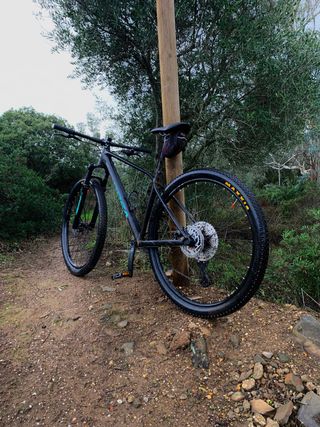 Bicicleta de Montaña MTB Negra