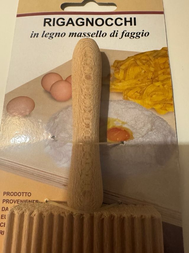 Rigagnocchi in legno massello di faggio