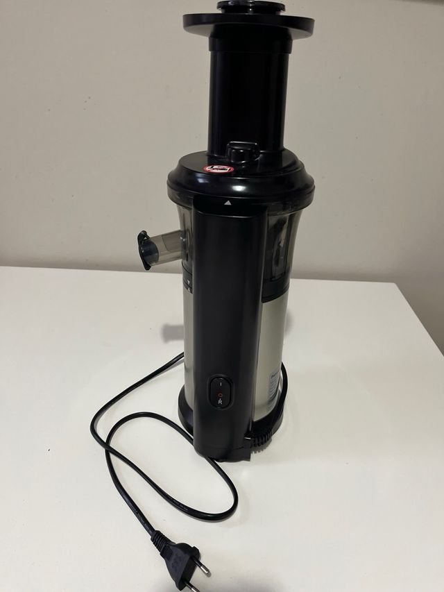 Panasonic MJ-L500 Slow Juicer