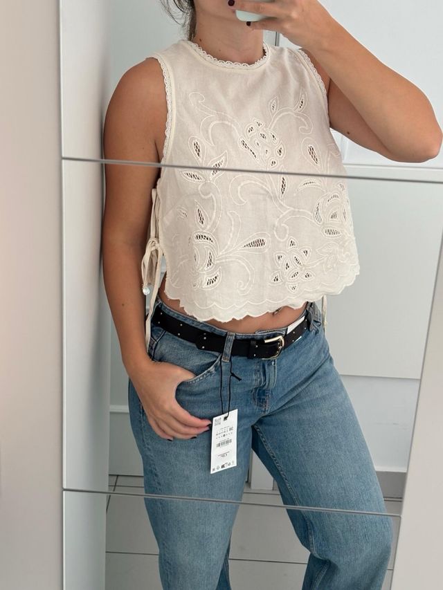 Top Zara bordado M CREMA