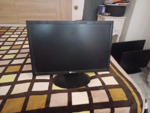 Monitor Yuraku 22 Negro