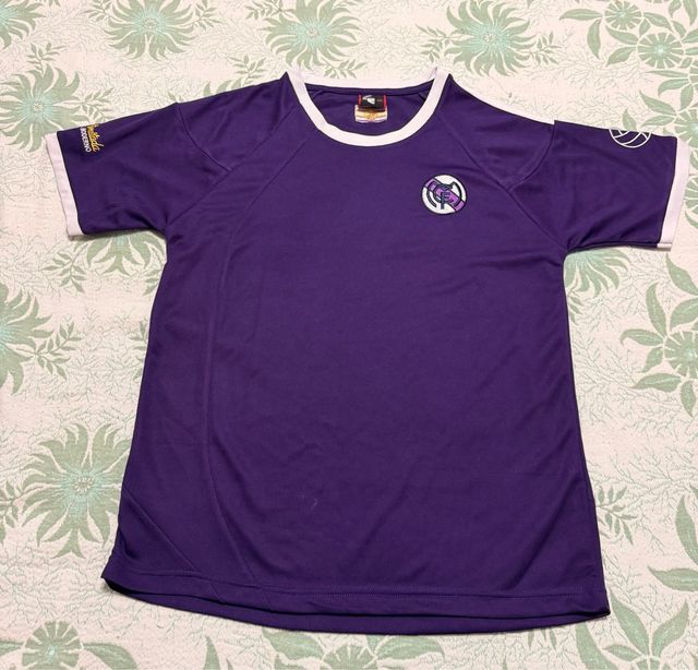 Camiseta Morada Deportiva