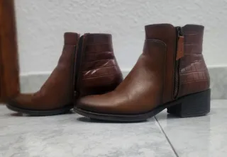 Botines marrones con tacón