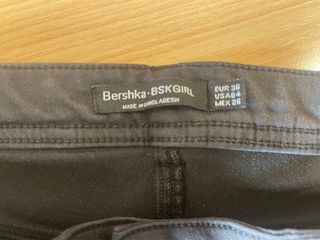 Pantalón pitillo mujer push up negro