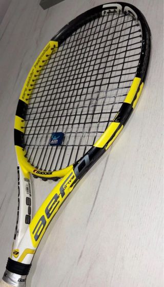 Funda Raqueta Babolat Negra y Raqueta de tenis