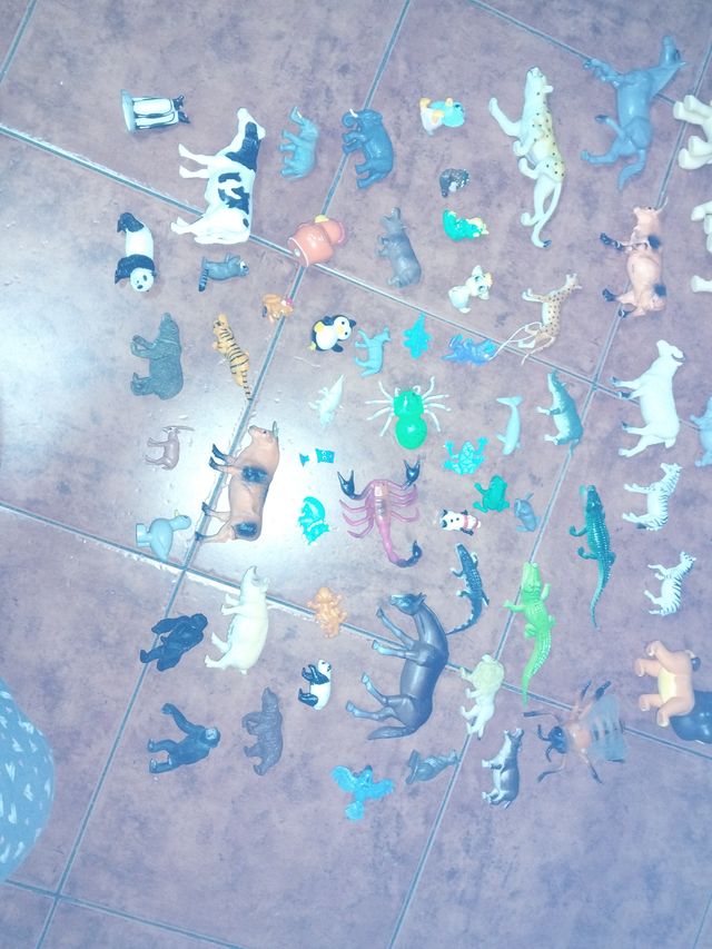 Lote 60 animales de juguete