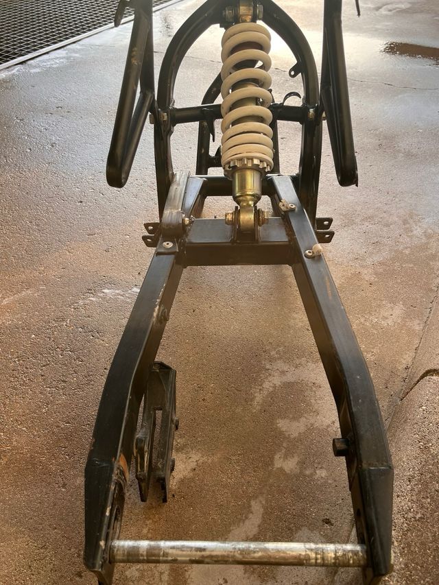 Chasis Beta RR 50 con papeles