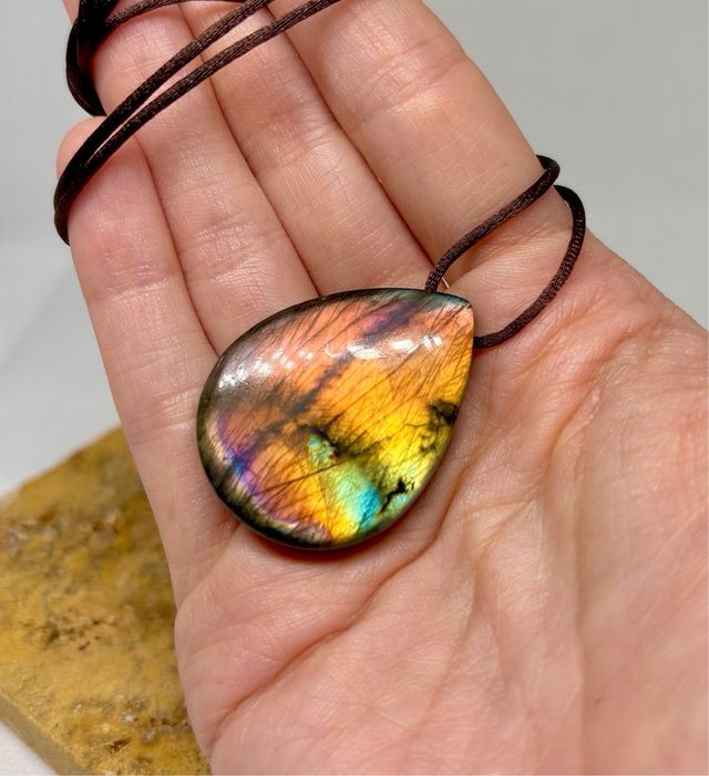 Labradorita arcoiris colgante