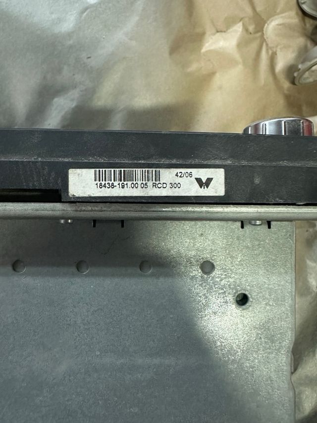 Radio Coche RCD 300 VW Golf 5 Touran Jetta