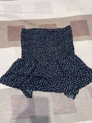 Falda corta con lunares