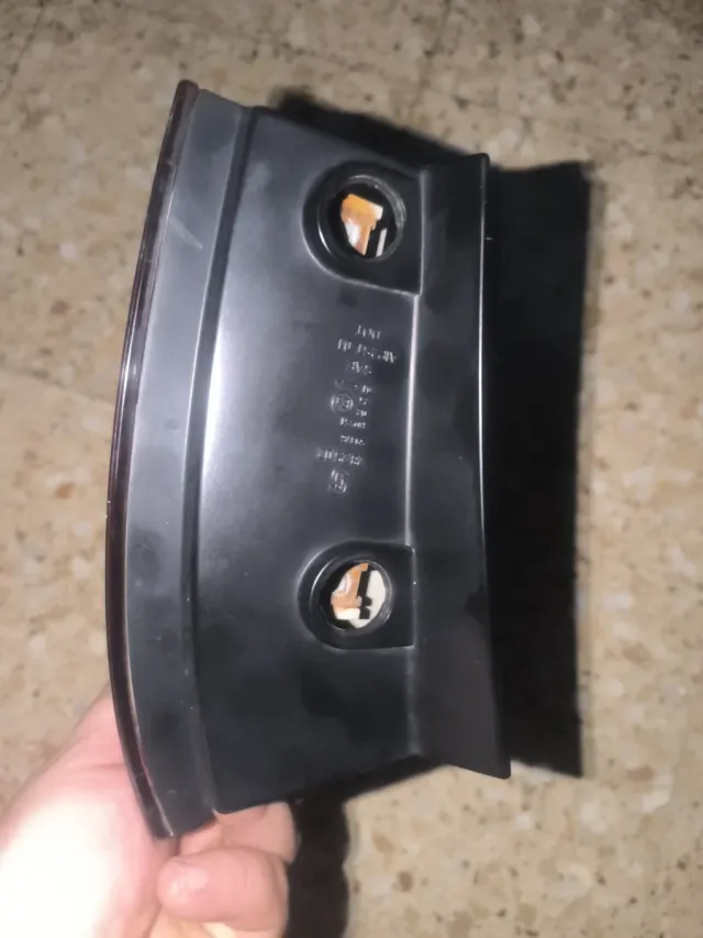 Piloto Trasero Derecho VW Touareg