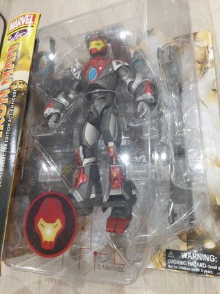 Marvel Select Ultimate Iron Man Figura