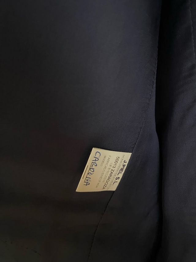 Chaqueta de piel azul marino