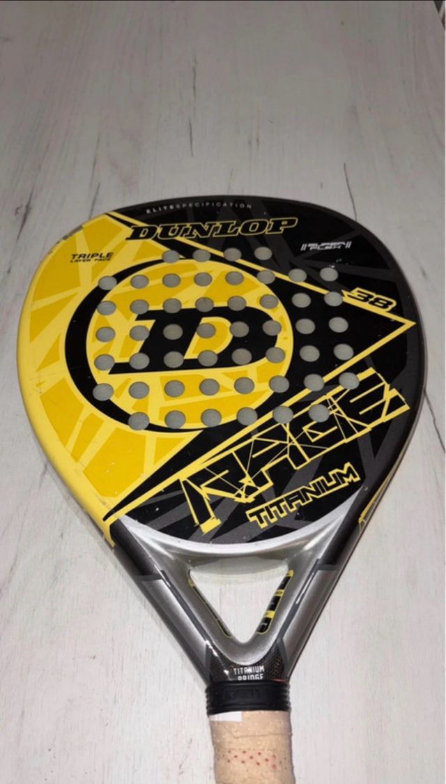 Pádel Dunlop Kraken Titanium 38