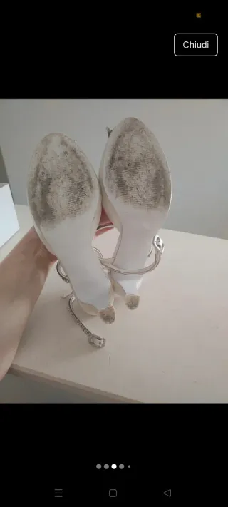 Scarpe da sposa bianche con strass