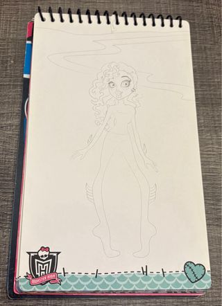 2 libri di design e moda di Monster High