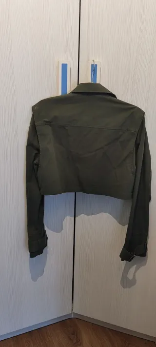 Gabardina corta Zara Talla S