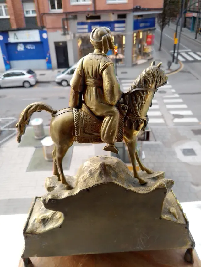 Relógio Empire Style Bronze