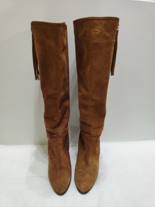 Botas altas camel UNISA