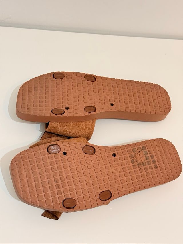 Ciabatte estive con fiocco marrone