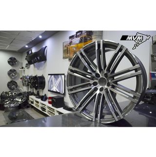 Juego de 4 Llantas 22 Macan Turbo P003