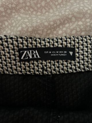 Falda pantalón Zara