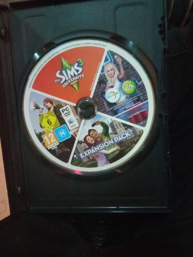 The Sims 3: College Move (espansione)