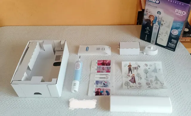 ✅Cepillo Eléctrico Oral-B PRO - Edición Frozen