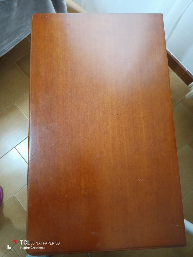 Mesitas de noche de madera estilo vintage