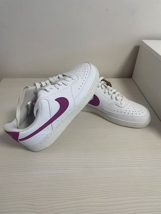 Nike Court Vision Blancas y Moradas