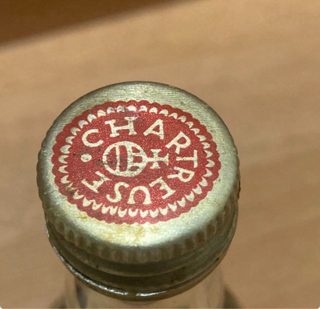 Colección Botellas Chartreuse Francia y Tarragona