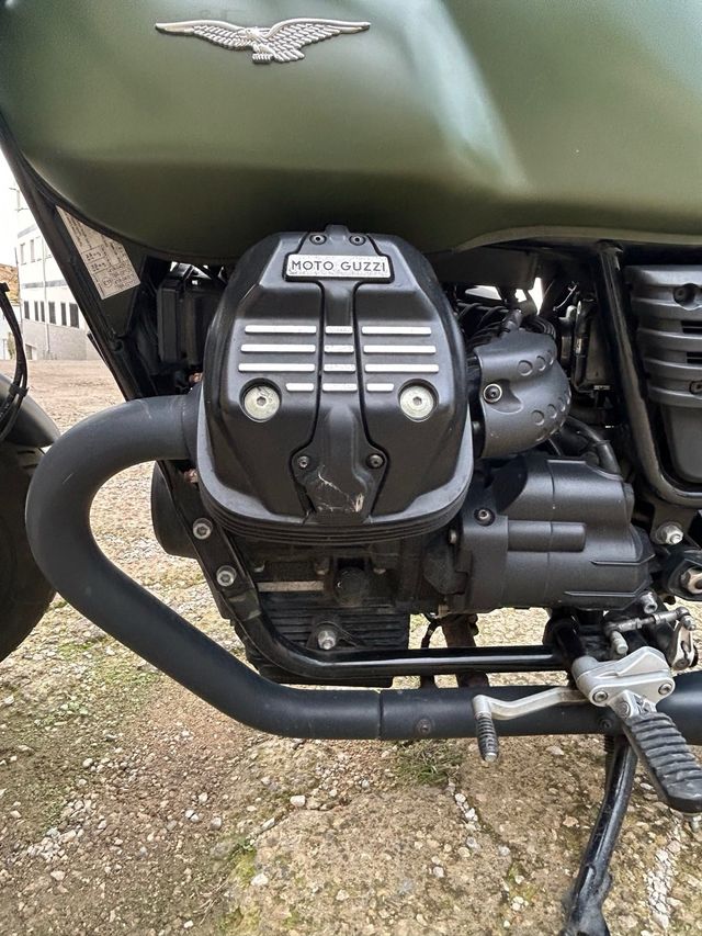 Moto Guzzi V7 III Stone Verde