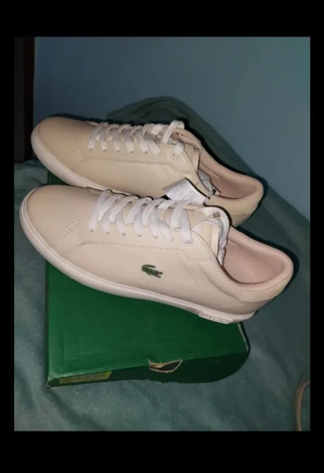 Lacoste Bambas Beige Talla 41 Nuevas