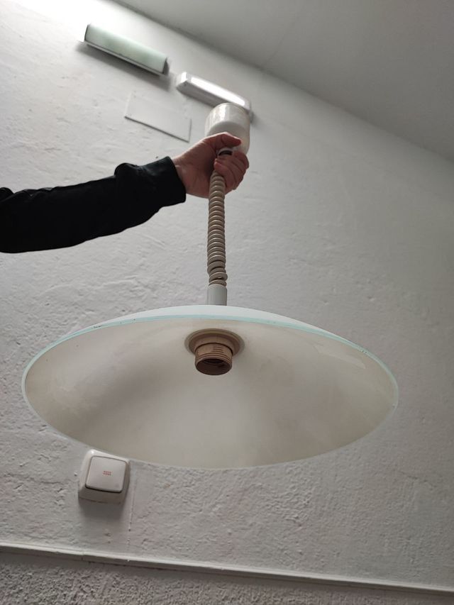 Lámpara de techo extensible cristal y plástico