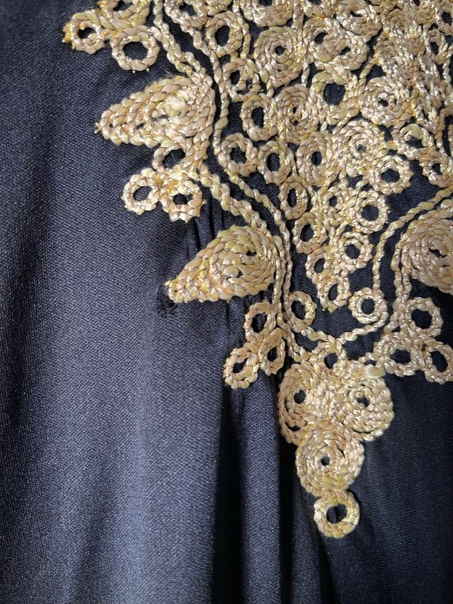 Conjunto Caftán Egipcio Negro y Dorado