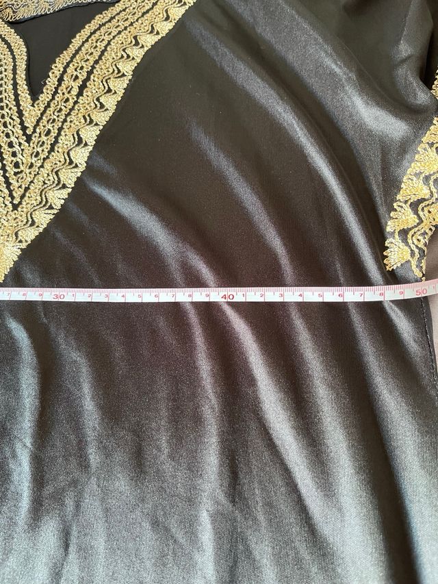 Conjunto Caftán Egipcio Negro y Dorado